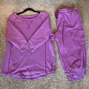 Eddie Bauer lounge set